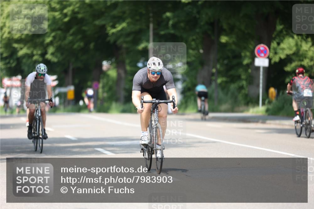 15.06.2025 - 7 Türme Triathlon Yannick Fuchs http://msf.ph/oto/7983903 15.06.2025 12:54:04 Radfahren 559, 562, 594 meine-sportfotos.de