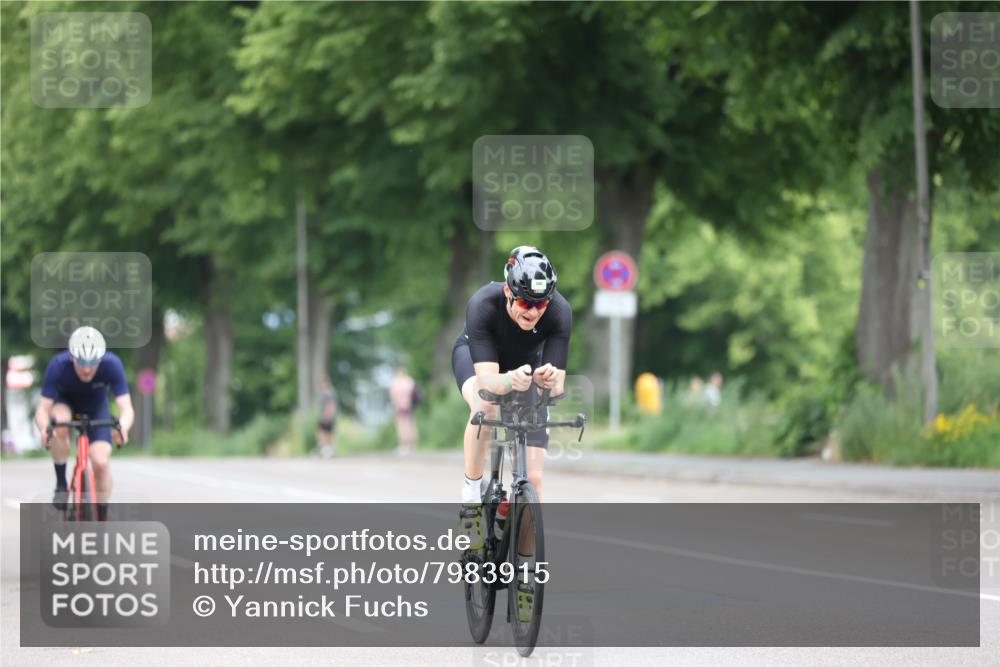 15.06.2025 - 7 Türme Triathlon Yannick Fuchs http://msf.ph/oto/7983915 15.06.2025 11:37:49 Radfahren 200 meine-sportfotos.de