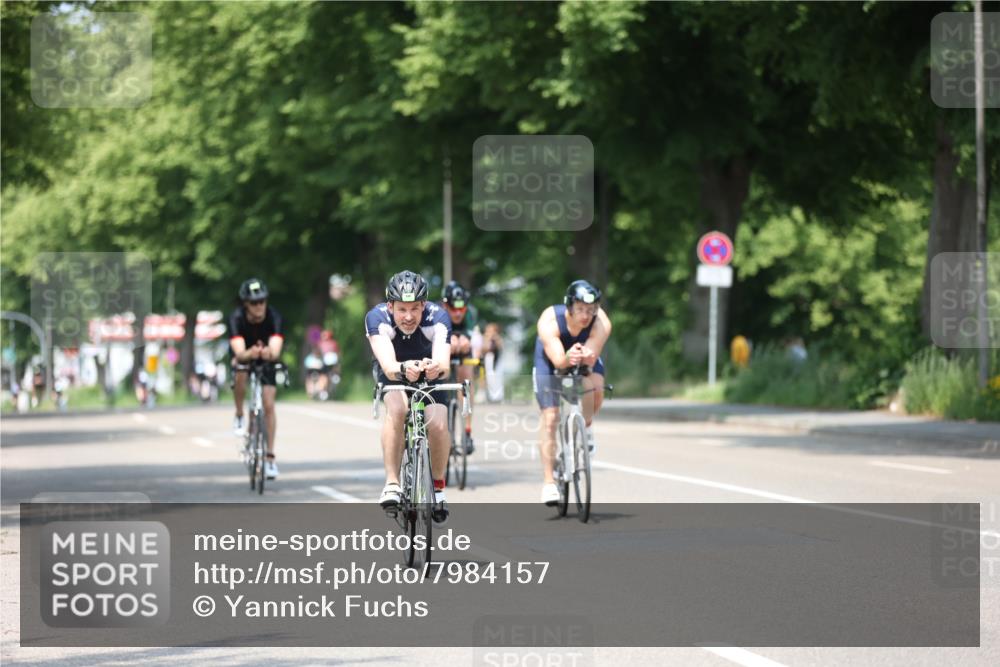 15.06.2025 - 7 Türme Triathlon Yannick Fuchs http://msf.ph/oto/7984157 15.06.2025 12:54:11 Radfahren 332, 510, 562, 613, 649, 1090 meine-sportfotos.de