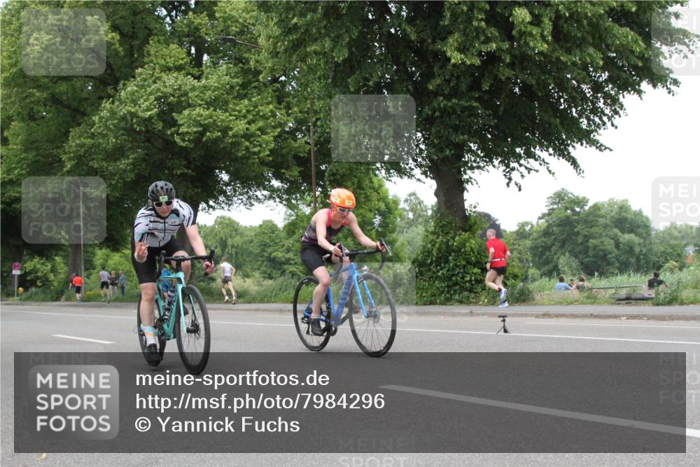 15.06.2025 - 7 Türme Triathlon Yannick Fuchs http://msf.ph/oto/7984296 15.06.2025 13:43:50 Radfahren  meine-sportfotos.de