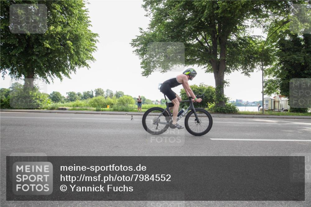 15.06.2025 - 7 Türme Triathlon Yannick Fuchs http://msf.ph/oto/7984552 15.06.2025 09:56:07 Radfahren 5, 57 meine-sportfotos.de
