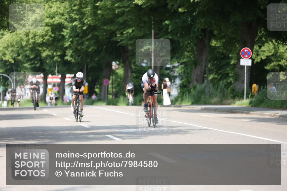 15.06.2025 - 7 Türme Triathlon Yannick Fuchs http://msf.ph/oto/7984580 15.06.2025 12:54:41 Radfahren 241, 341, 470, 538, 608, 817 meine-sportfotos.de