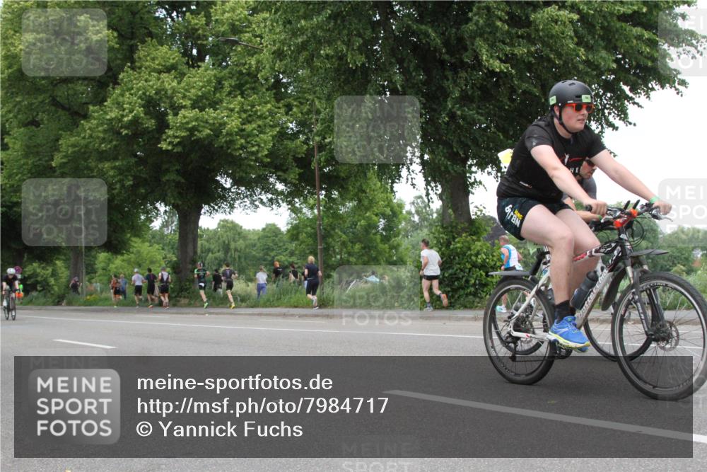15.06.2025 - 7 Türme Triathlon Yannick Fuchs http://msf.ph/oto/7984717 15.06.2025 13:45:03 Radfahren  meine-sportfotos.de