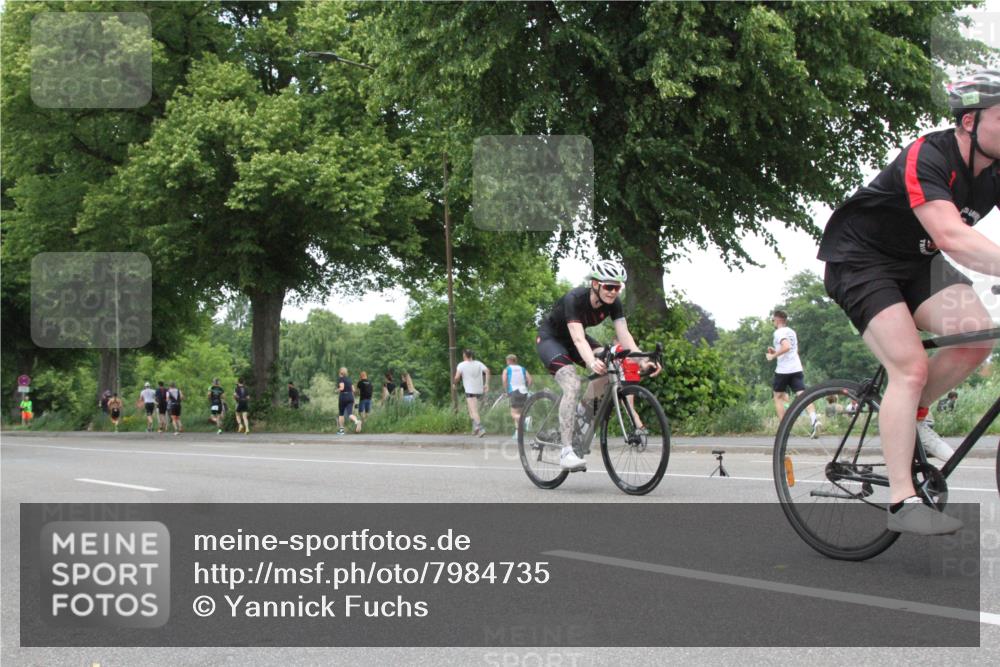 15.06.2025 - 7 Türme Triathlon Yannick Fuchs http://msf.ph/oto/7984735 15.06.2025 13:45:05 Radfahren  meine-sportfotos.de
