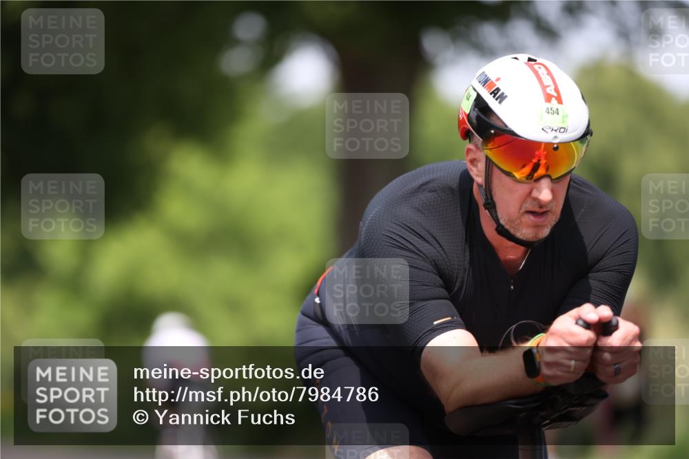 15.06.2025 - 7 Türme Triathlon Yannick Fuchs http://msf.ph/oto/7984786 15.06.2025 12:54:47 Radfahren 241, 372, 470, 538, 550, 608, 817 meine-sportfotos.de