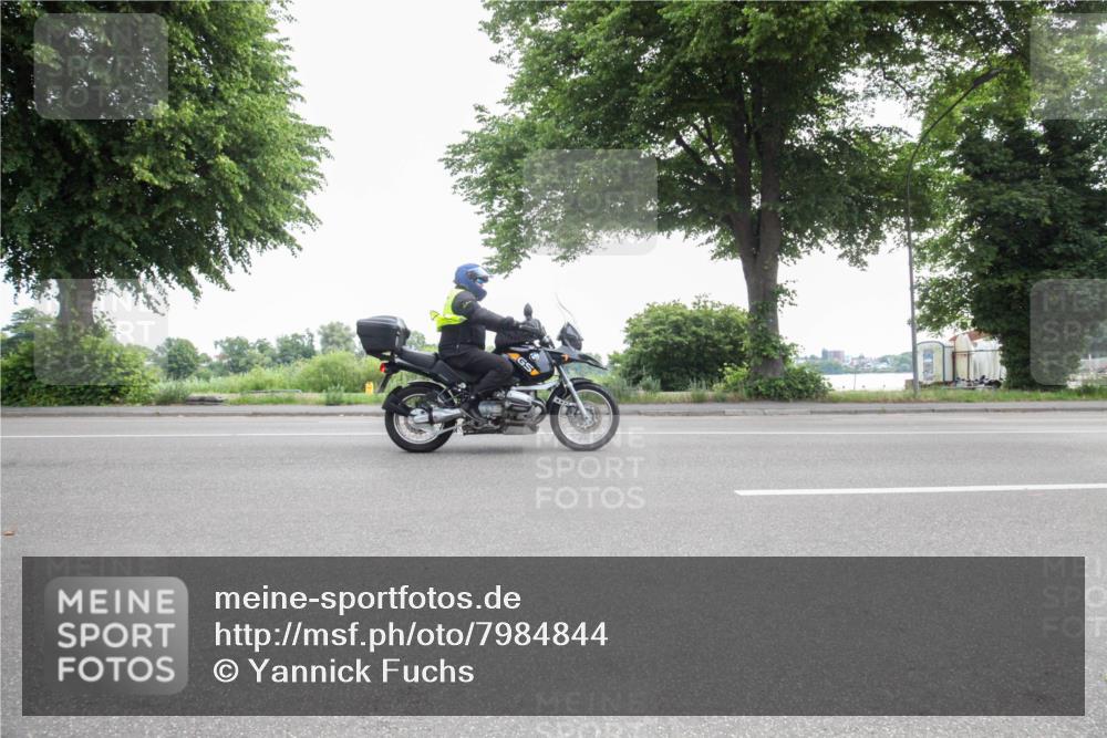 15.06.2025 - 7 Türme Triathlon Yannick Fuchs http://msf.ph/oto/7984844 15.06.2025 10:31:22 Radfahren  meine-sportfotos.de