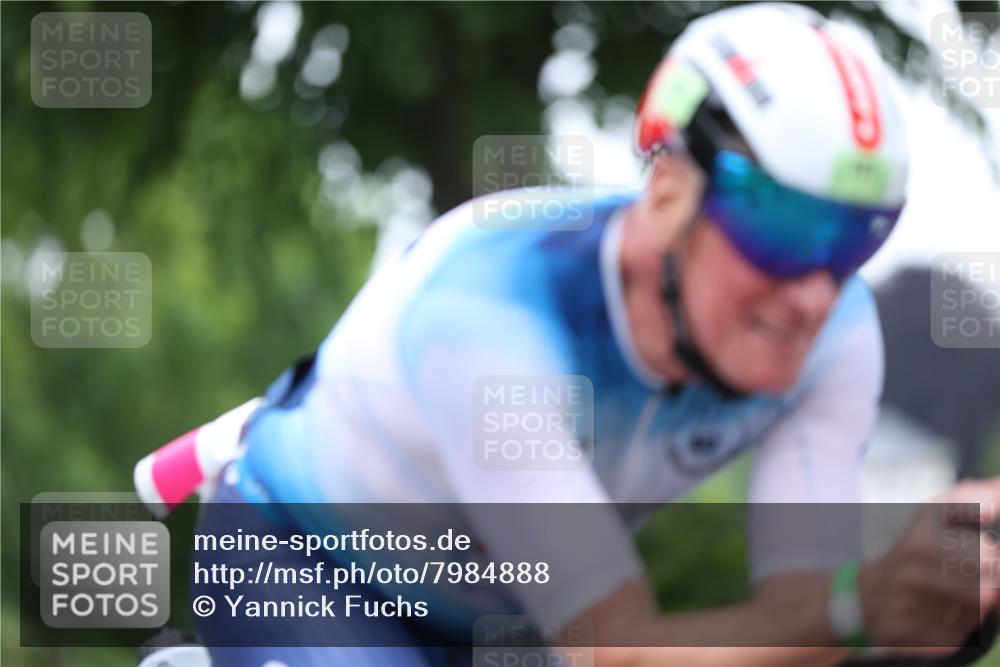 15.06.2025 - 7 Türme Triathlon Yannick Fuchs http://msf.ph/oto/7984888 15.06.2025 11:38:57 Radfahren 299, 323 meine-sportfotos.de