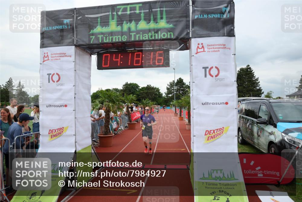 15.06.2025 - 7 Türme Triathlon Michael Strokosch http://msf.ph/oto/7984927 15.06.2025 14:18:15 Ziel 511, 1101, 1188 meine-sportfotos.de