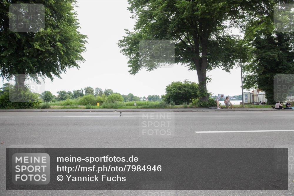 15.06.2025 - 7 Türme Triathlon Yannick Fuchs http://msf.ph/oto/7984946 15.06.2025 10:37:29 Radfahren 295 meine-sportfotos.de