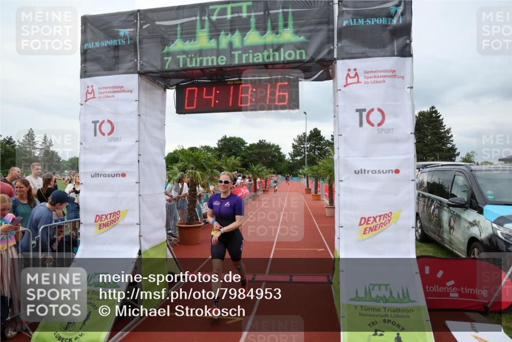 15.06.2025 - 7 Türme Triathlon Michael Strokosch http://msf.ph/oto/7984953 15.06.2025 14:18:16 Ziel 511, 1101, 1188 meine-sportfotos.de