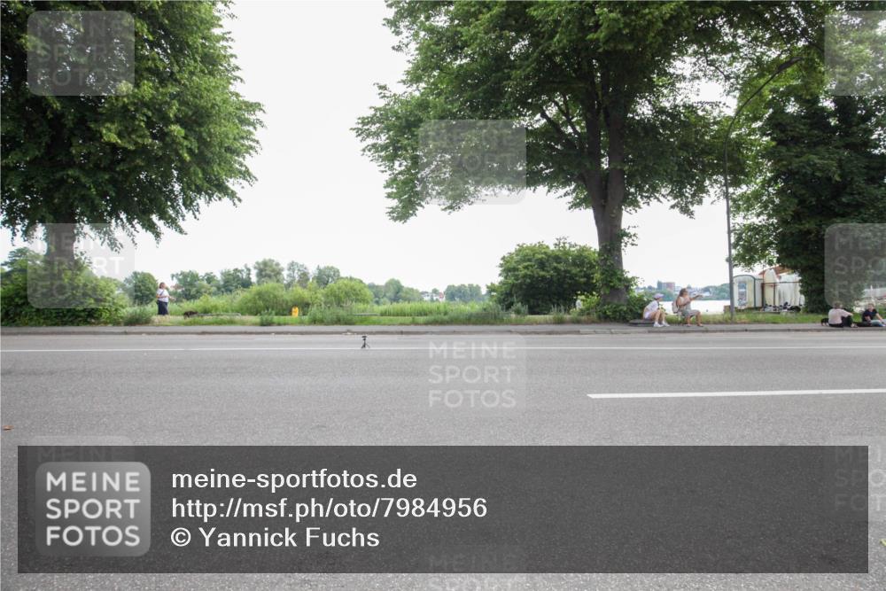 15.06.2025 - 7 Türme Triathlon Yannick Fuchs http://msf.ph/oto/7984956 15.06.2025 10:37:40 Radfahren  meine-sportfotos.de
