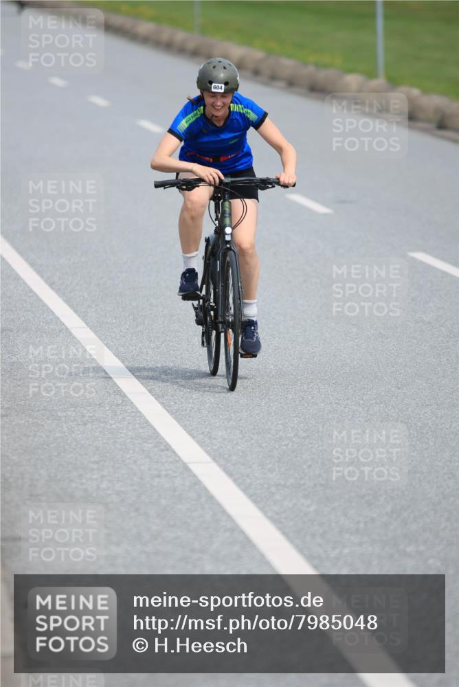15.06.2025 - 27. Vierlanden-Triathlon H.Heesch http://msf.ph/oto/7985048 15.06.2025 11:03:03 Radfahren 49, 138, 176, 604, 626, 677, 712, 736, 761, 764 meine-sportfotos.de