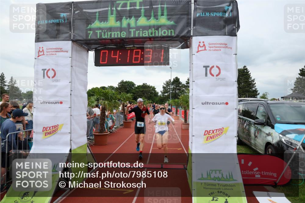 15.06.2025 - 7 Türme Triathlon Michael Strokosch http://msf.ph/oto/7985108 15.06.2025 14:18:31 Ziel 550, 720, 925, 1161 meine-sportfotos.de