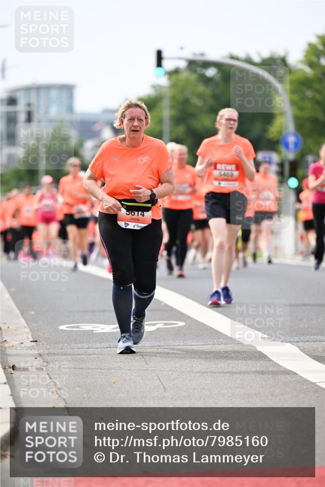 15.06.2025 - REWE Women's Run Dr. Thomas Lammeyer http://msf.ph/oto/7985160 15.06.2025 10:47:23 Laufen 5614, 5469 meine-sportfotos.de