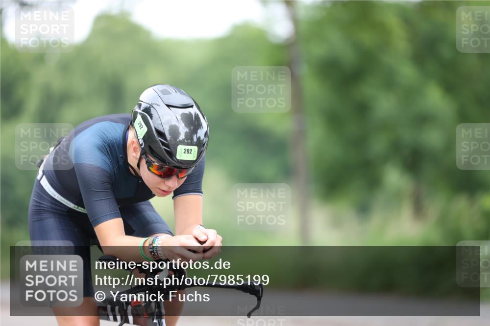 15.06.2025 - 7 Türme Triathlon Yannick Fuchs http://msf.ph/oto/7985199 15.06.2025 11:39:18 Radfahren 292, 306 meine-sportfotos.de