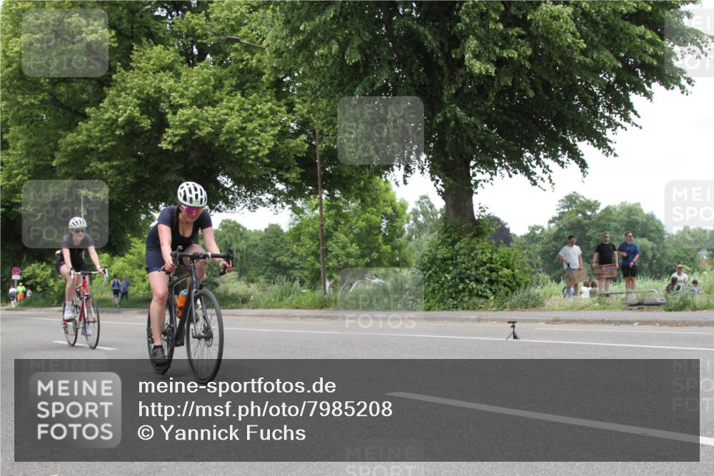 15.06.2025 - 7 Türme Triathlon Yannick Fuchs http://msf.ph/oto/7985208 15.06.2025 13:47:05 Radfahren  meine-sportfotos.de