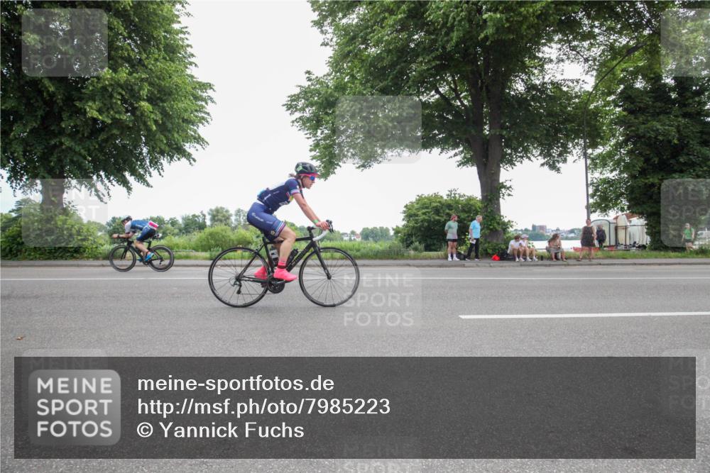 15.06.2025 - 7 Türme Triathlon Yannick Fuchs http://msf.ph/oto/7985223 15.06.2025 11:10:34 Radfahren 248, 285, 302 meine-sportfotos.de