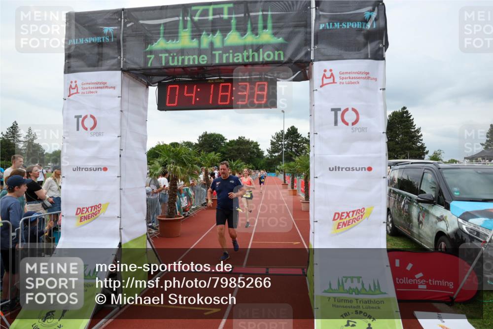 15.06.2025 - 7 Türme Triathlon Michael Strokosch http://msf.ph/oto/7985266 15.06.2025 14:18:38 Ziel 550, 720, 779, 802, 925, 979, 1161 meine-sportfotos.de