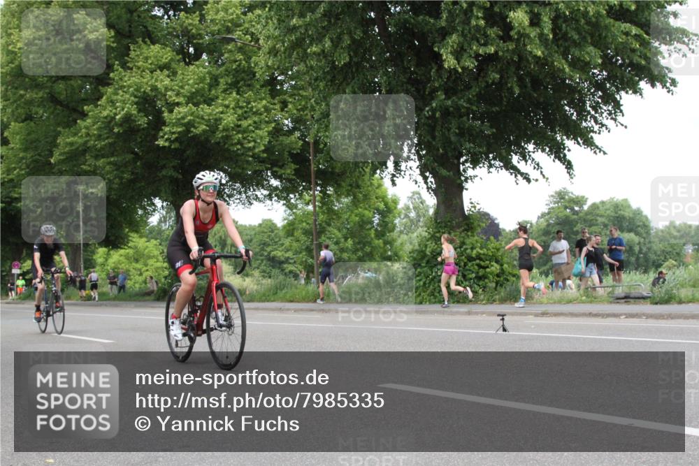 15.06.2025 - 7 Türme Triathlon Yannick Fuchs http://msf.ph/oto/7985335 15.06.2025 13:47:10 Radfahren  meine-sportfotos.de