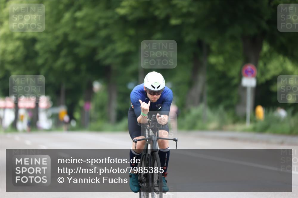 15.06.2025 - 7 Türme Triathlon Yannick Fuchs http://msf.ph/oto/7985385 15.06.2025 11:39:44 Radfahren 246, 333 meine-sportfotos.de