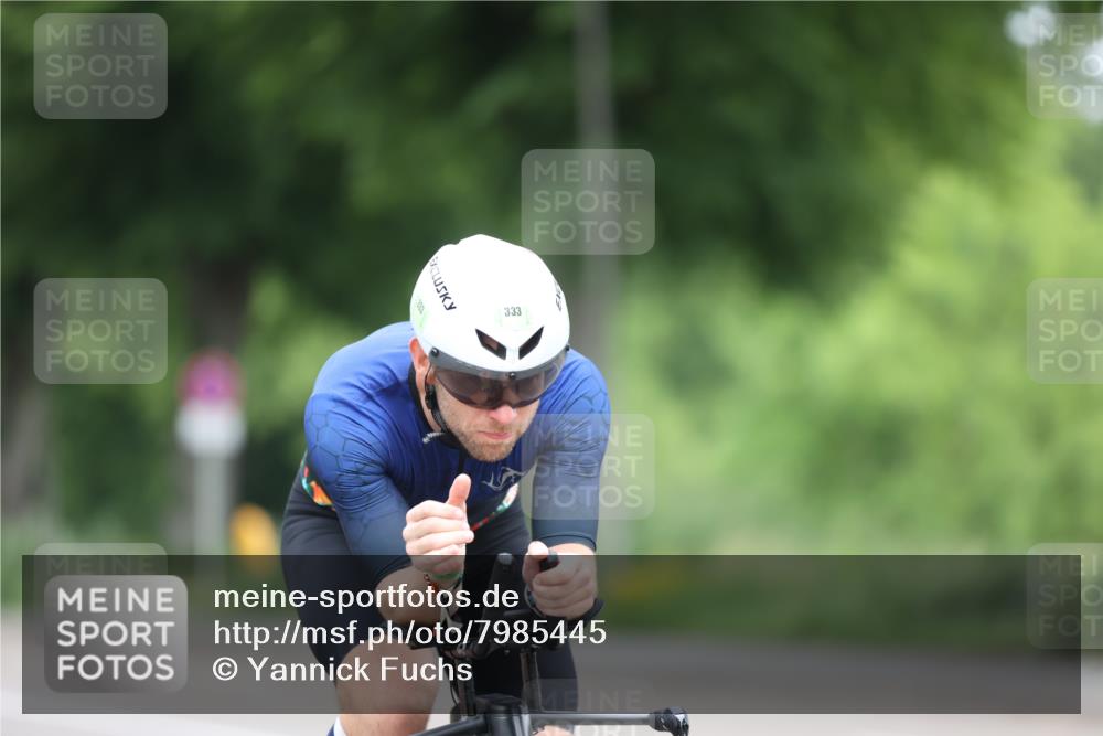 15.06.2025 - 7 Türme Triathlon Yannick Fuchs http://msf.ph/oto/7985445 15.06.2025 11:39:45 Radfahren 246, 333 meine-sportfotos.de