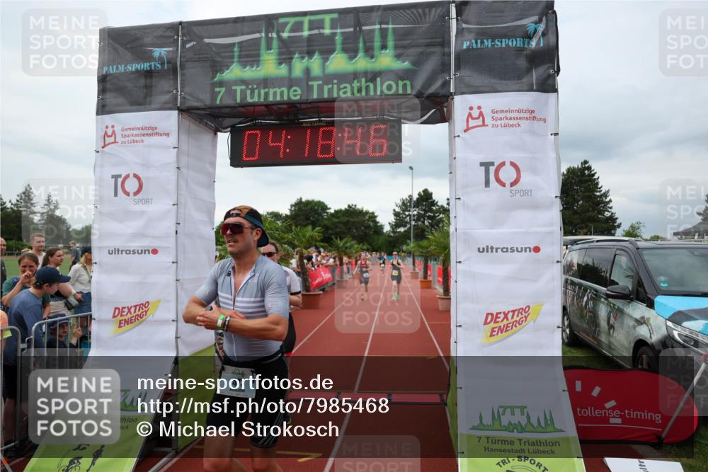 15.06.2025 - 7 Türme Triathlon Michael Strokosch http://msf.ph/oto/7985468 15.06.2025 14:18:46 Ziel 473, 594, 779, 802, 929, 979, 1119 meine-sportfotos.de