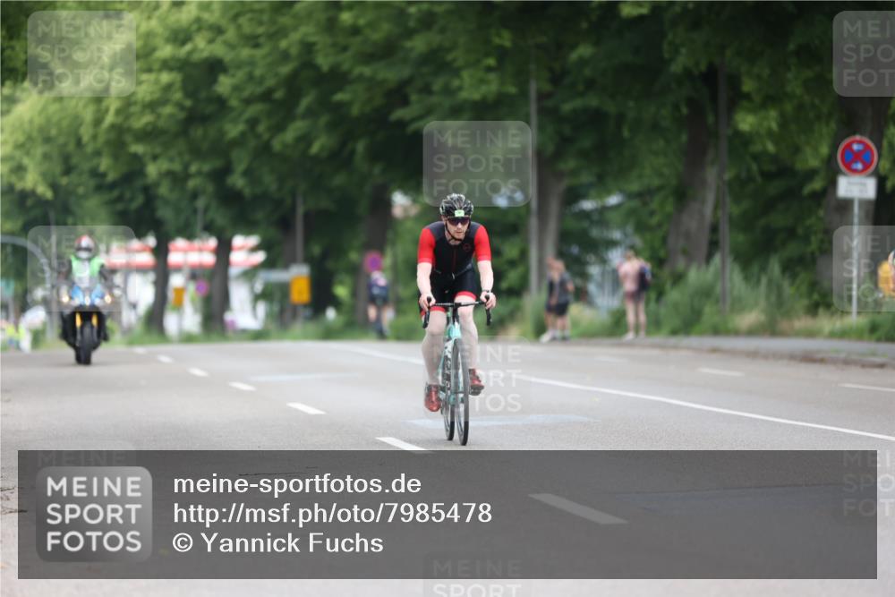 15.06.2025 - 7 Türme Triathlon Yannick Fuchs http://msf.ph/oto/7985478 15.06.2025 11:40:04 Radfahren 263 meine-sportfotos.de