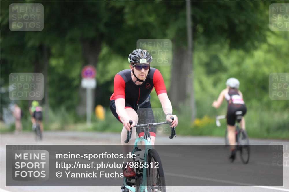 15.06.2025 - 7 Türme Triathlon Yannick Fuchs http://msf.ph/oto/7985512 15.06.2025 11:40:06 Radfahren 263 meine-sportfotos.de