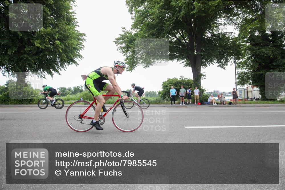 15.06.2025 - 7 Türme Triathlon Yannick Fuchs http://msf.ph/oto/7985545 15.06.2025 11:17:34 Radfahren 235, 271, 291 meine-sportfotos.de