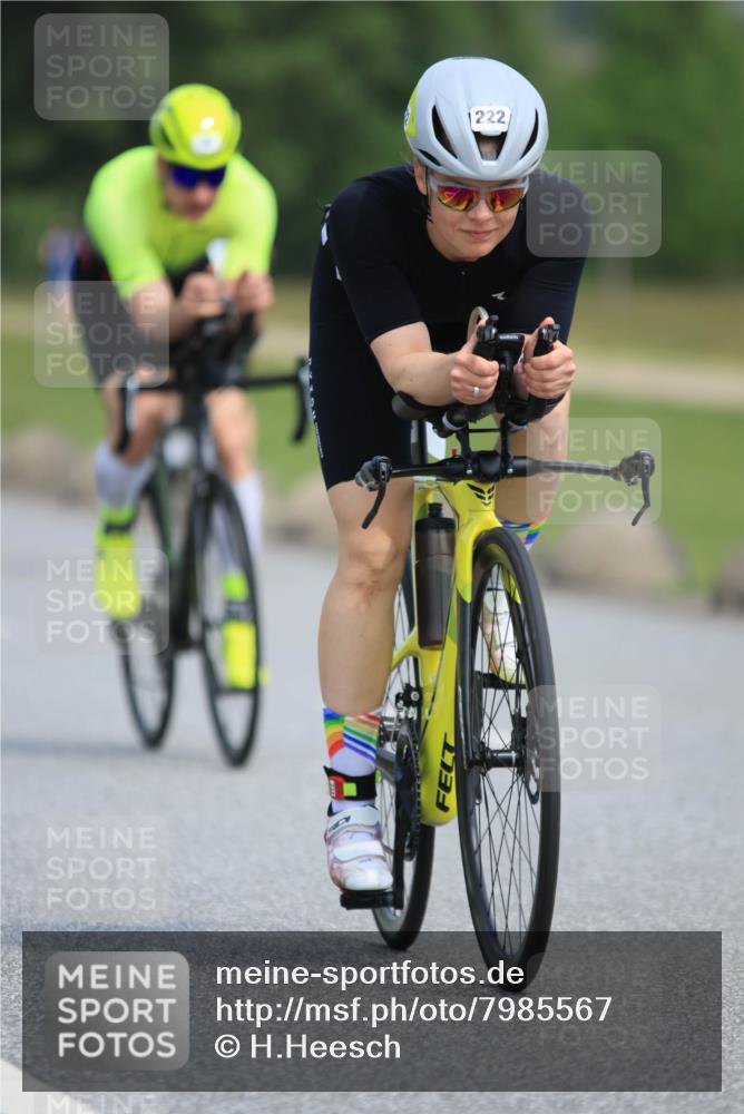 15.06.2025 - 27. Vierlanden-Triathlon H.Heesch http://msf.ph/oto/7985567 15.06.2025 11:05:34 Radfahren 82, 99, 222, 552, 688, 718 meine-sportfotos.de