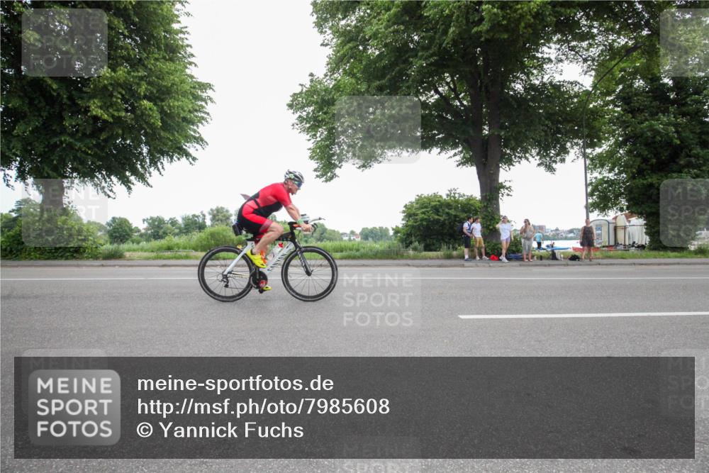 15.06.2025 - 7 Türme Triathlon Yannick Fuchs http://msf.ph/oto/7985608 15.06.2025 11:20:40 Radfahren  meine-sportfotos.de