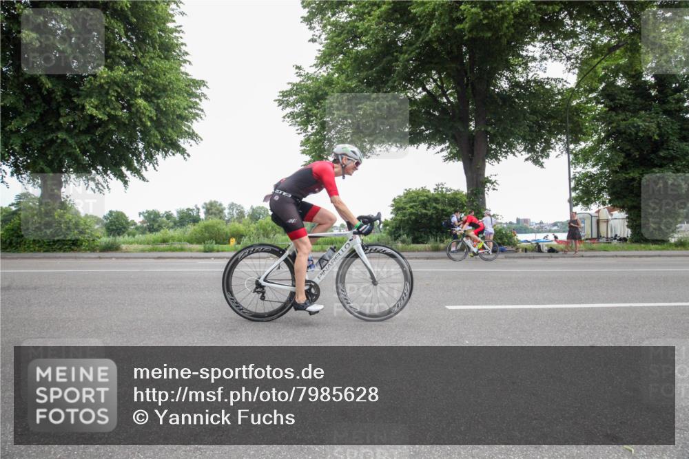 15.06.2025 - 7 Türme Triathlon Yannick Fuchs http://msf.ph/oto/7985628 15.06.2025 11:22:36 Radfahren 205, 243 meine-sportfotos.de