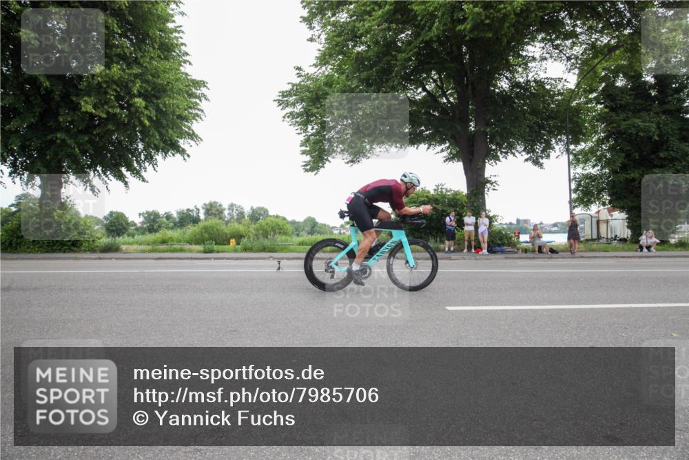15.06.2025 - 7 Türme Triathlon Yannick Fuchs http://msf.ph/oto/7985706 15.06.2025 11:34:15 Radfahren 297, 334 meine-sportfotos.de
