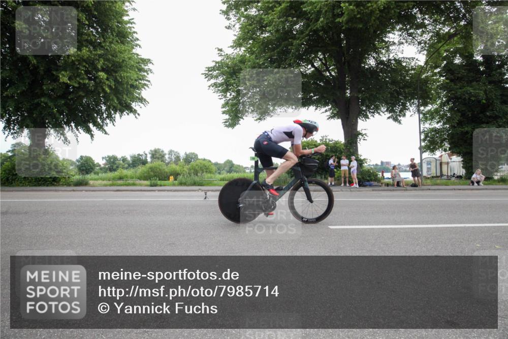 15.06.2025 - 7 Türme Triathlon Yannick Fuchs http://msf.ph/oto/7985714 15.06.2025 11:34:48 Radfahren 224, 250 meine-sportfotos.de