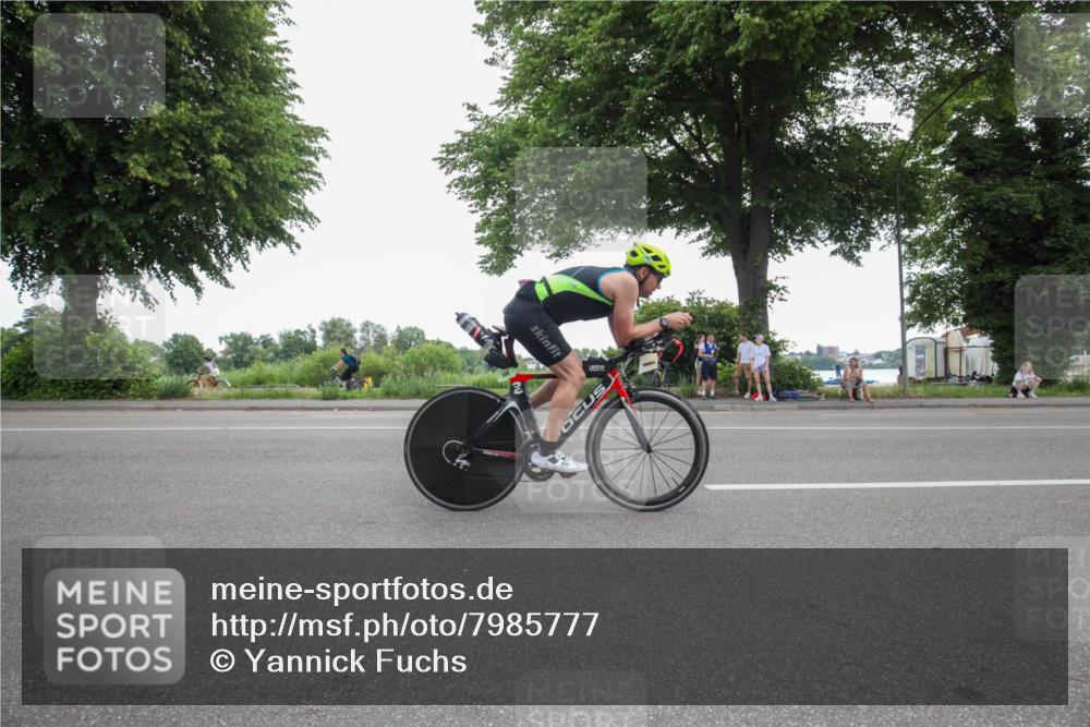 15.06.2025 - 7 Türme Triathlon Yannick Fuchs http://msf.ph/oto/7985777 15.06.2025 11:38:20 Radfahren 246, 285 meine-sportfotos.de