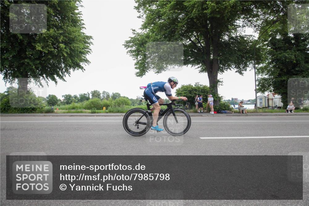 15.06.2025 - 7 Türme Triathlon Yannick Fuchs http://msf.ph/oto/7985798 15.06.2025 11:39:03 Radfahren 200, 201, 210, 299 meine-sportfotos.de