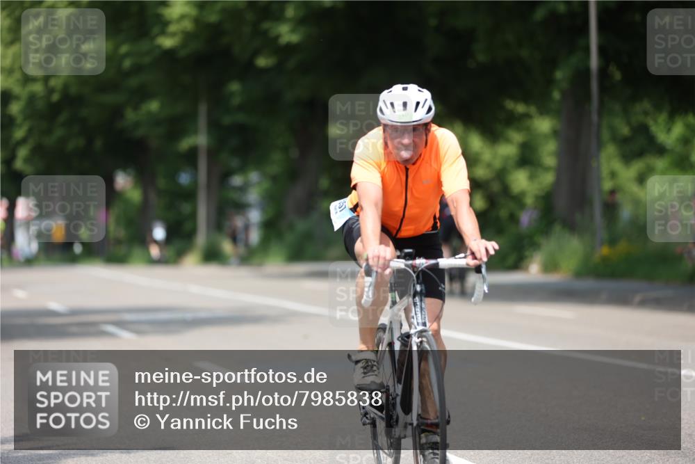 15.06.2025 - 7 Türme Triathlon Yannick Fuchs http://msf.ph/oto/7985838 15.06.2025 12:56:21 Radfahren 339, 422, 538, 550, 557, 674, 999 meine-sportfotos.de