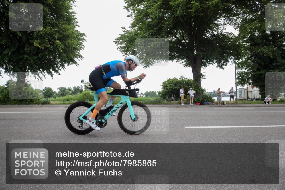 15.06.2025 - 7 Türme Triathlon Yannick Fuchs http://msf.ph/oto/7985865 15.06.2025 11:42:25 Radfahren 233, 236 meine-sportfotos.de