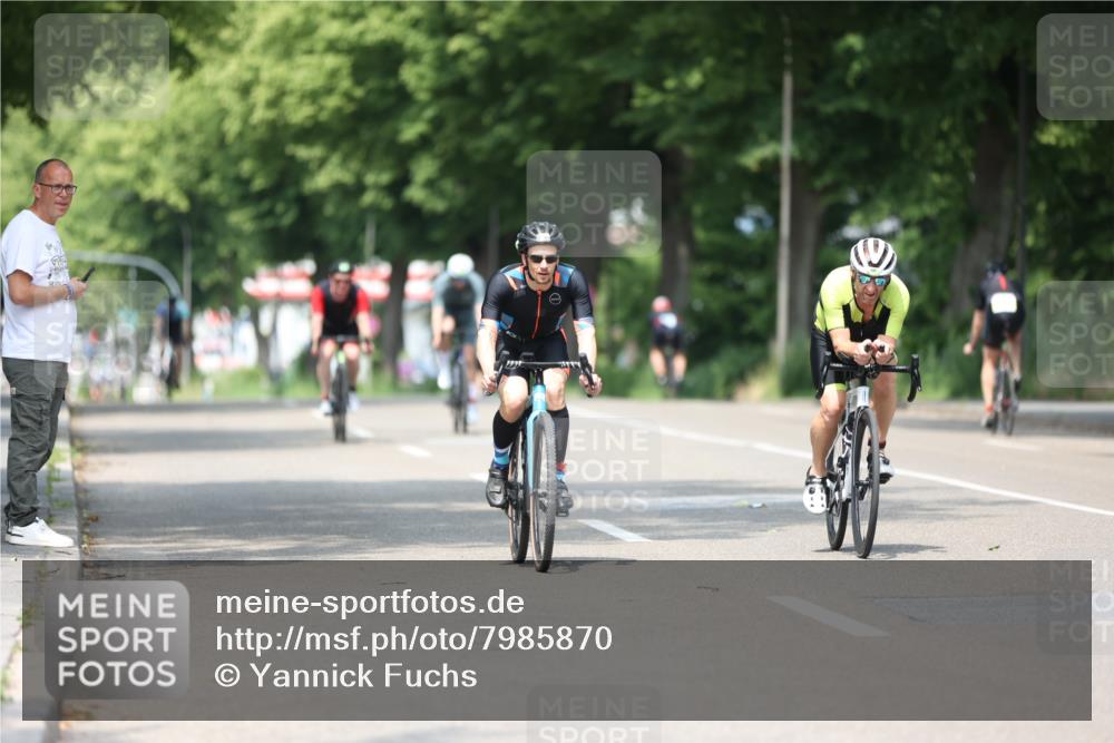 15.06.2025 - 7 Türme Triathlon Yannick Fuchs http://msf.ph/oto/7985870 15.06.2025 12:56:26 Radfahren 272, 274, 331, 339, 378, 385, 422, 473, 597, 999 meine-sportfotos.de