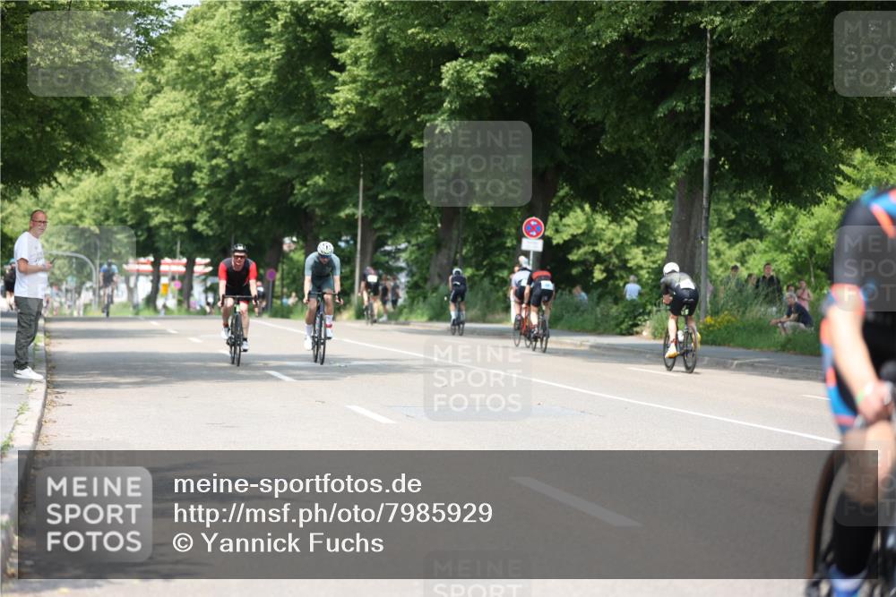 15.06.2025 - 7 Türme Triathlon Yannick Fuchs http://msf.ph/oto/7985929 15.06.2025 12:56:28 Radfahren 272, 274, 331, 339, 378, 385, 422, 473, 597 meine-sportfotos.de