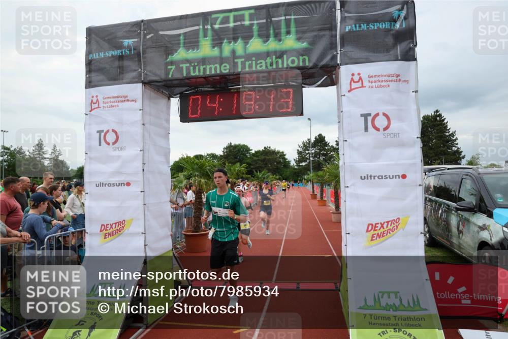 15.06.2025 - 7 Türme Triathlon Michael Strokosch http://msf.ph/oto/7985934 15.06.2025 14:19:13 Ziel 539, 649, 968, 987, 1083 meine-sportfotos.de