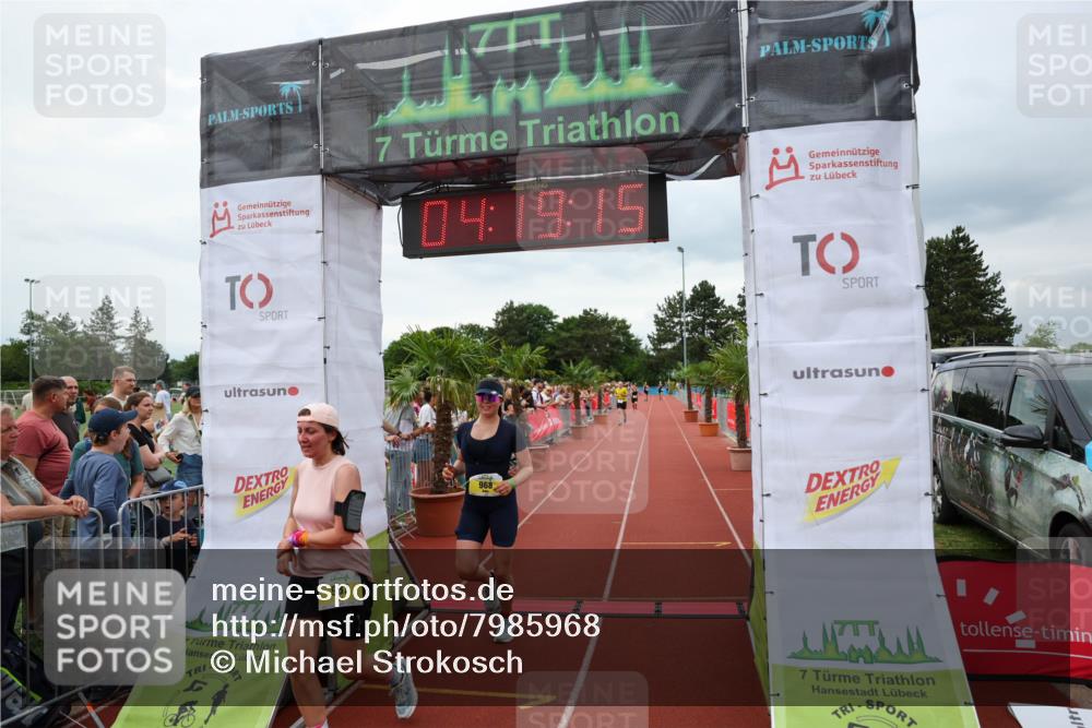 15.06.2025 - 7 Türme Triathlon Michael Strokosch http://msf.ph/oto/7985968 15.06.2025 14:19:15 Ziel 539, 649, 968, 987, 1083 meine-sportfotos.de