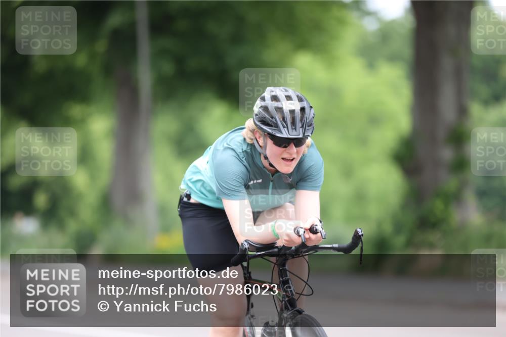 15.06.2025 - 7 Türme Triathlon Yannick Fuchs http://msf.ph/oto/7986023 15.06.2025 11:41:20 Radfahren  meine-sportfotos.de