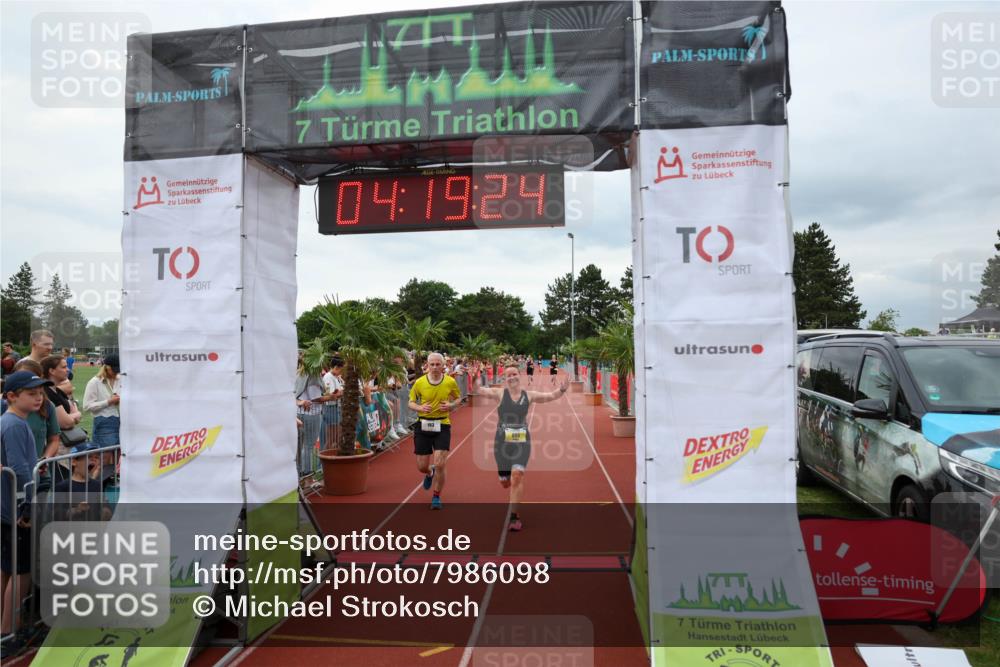15.06.2025 - 7 Türme Triathlon Michael Strokosch http://msf.ph/oto/7986098 15.06.2025 14:19:23 Ziel 193, 806 meine-sportfotos.de