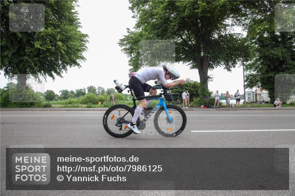 15.06.2025 - 7 Türme Triathlon Yannick Fuchs http://msf.ph/oto/7986125 15.06.2025 11:49:39 Radfahren  meine-sportfotos.de