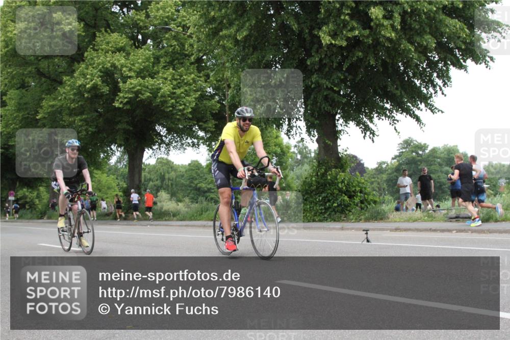 15.06.2025 - 7 Türme Triathlon Yannick Fuchs http://msf.ph/oto/7986140 15.06.2025 13:49:27 Radfahren  meine-sportfotos.de