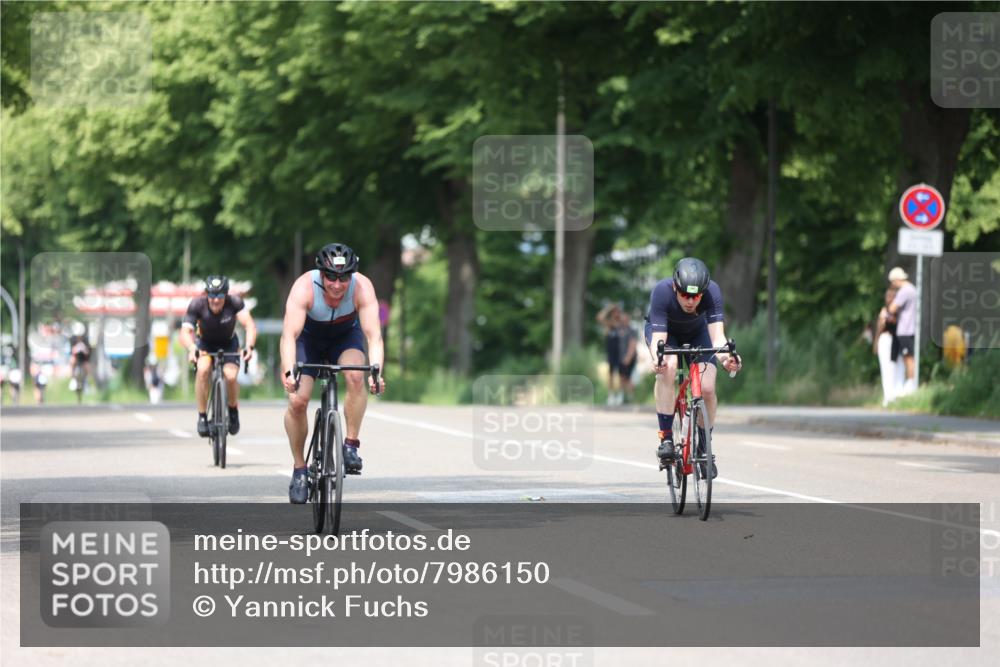 15.06.2025 - 7 Türme Triathlon Yannick Fuchs http://msf.ph/oto/7986150 15.06.2025 12:57:03 Radfahren 248, 315, 360, 388, 390, 440, 615, 664, 1072 meine-sportfotos.de