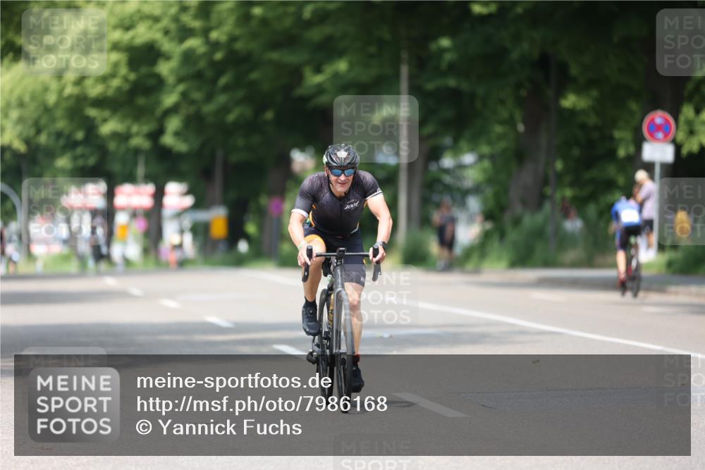 15.06.2025 - 7 Türme Triathlon Yannick Fuchs http://msf.ph/oto/7986168 15.06.2025 12:57:05 Radfahren 248, 315, 360, 388, 390, 440, 640, 664, 1072 meine-sportfotos.de