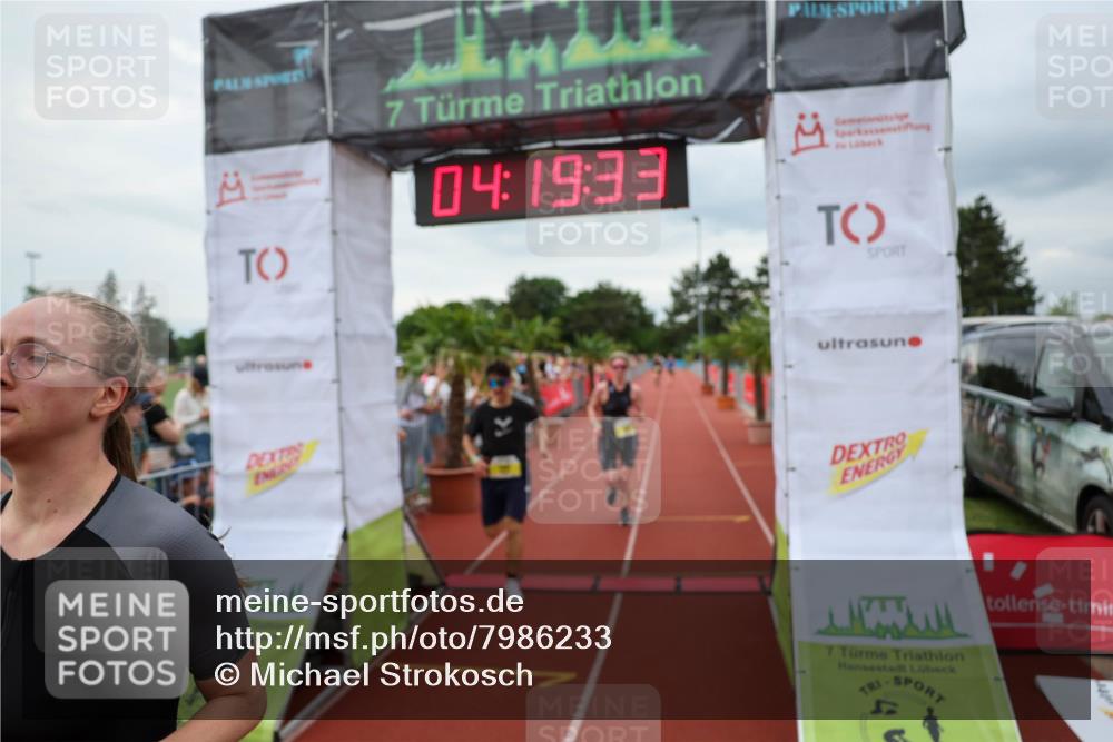 15.06.2025 - 7 Türme Triathlon Michael Strokosch http://msf.ph/oto/7986233 15.06.2025 14:19:32 Ziel 193, 898, 1109, 1141 meine-sportfotos.de
