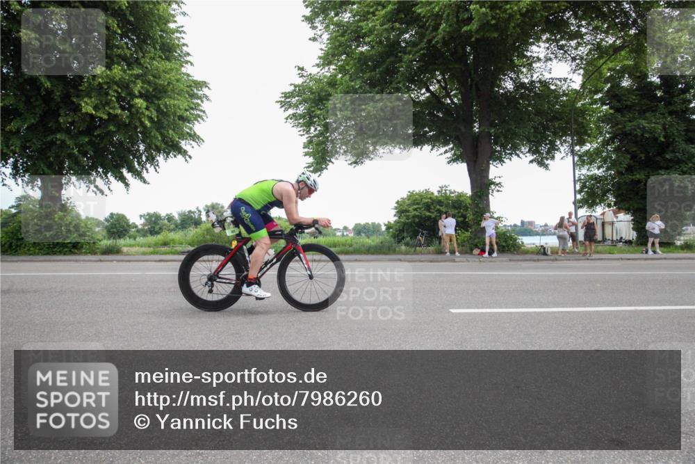 15.06.2025 - 7 Türme Triathlon Yannick Fuchs http://msf.ph/oto/7986260 15.06.2025 11:55:10 Radfahren 321 meine-sportfotos.de